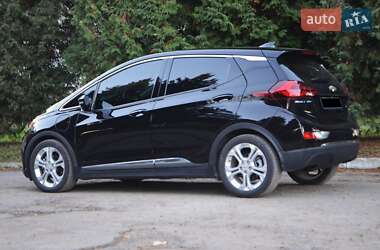 Хетчбек Chevrolet Bolt EV 2021 в 