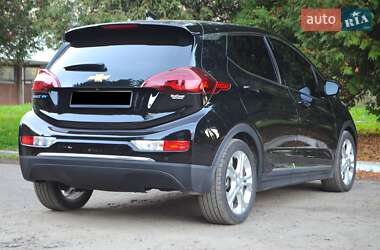 Хетчбек Chevrolet Bolt EV 2021 в 