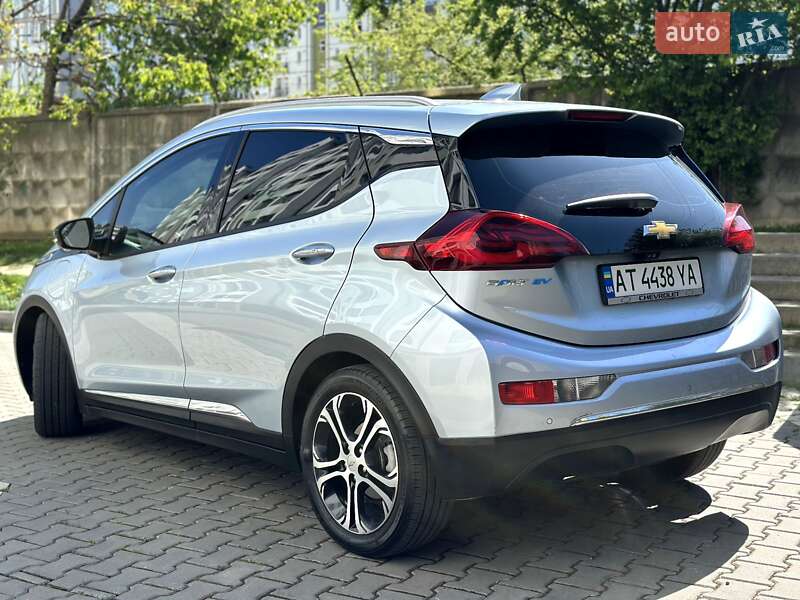 Хетчбек Chevrolet Bolt EV 2017 в Івано-Франківську