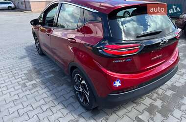 Хэтчбек Chevrolet Bolt EV 2023 в 