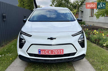Хэтчбек Chevrolet Bolt EV 2022 в 