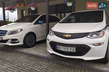 Хэтчбек Chevrolet Bolt EV 2020 в 