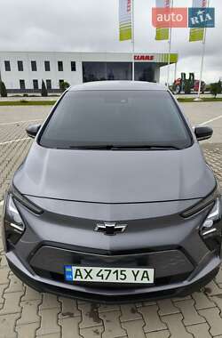 Хэтчбек Chevrolet Bolt EV 2022 в 