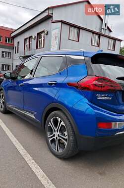 Хетчбек Chevrolet Bolt EV 2021 в 