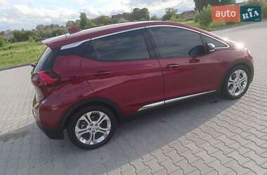 Хэтчбек Chevrolet Bolt EV 2020 в 