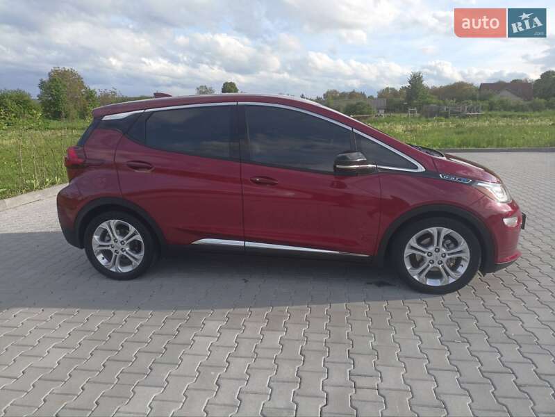 Хэтчбек Chevrolet Bolt EV 2020 в Ивано-Франковске