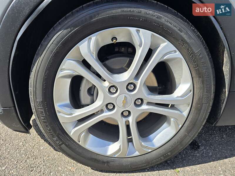 Хэтчбек Chevrolet Bolt EV 2021 в Черкассах
