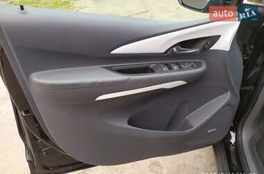 Хетчбек Chevrolet Bolt EV 2018 в 