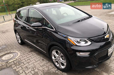 Хэтчбек Chevrolet Bolt EV 2020 в 