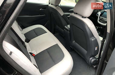 Хэтчбек Chevrolet Bolt EV 2020 в 