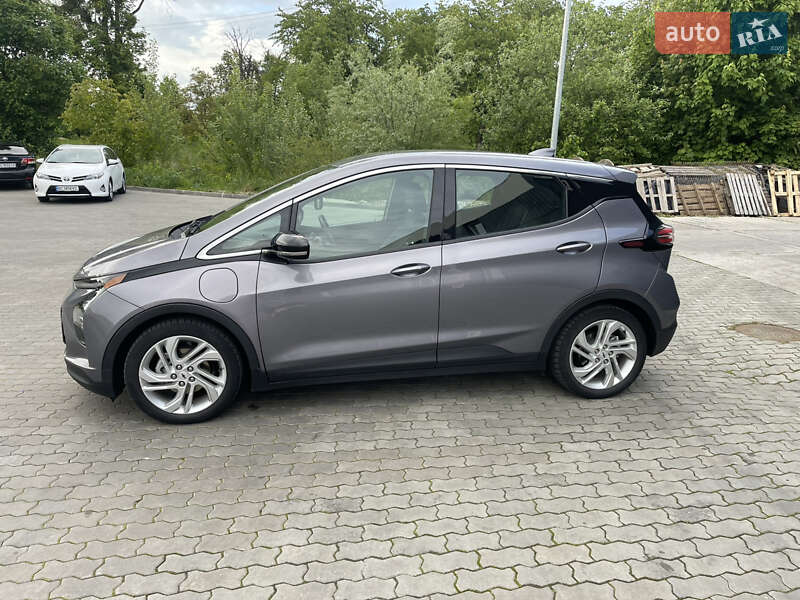 Хэтчбек Chevrolet Bolt EV 2023 в Стрые