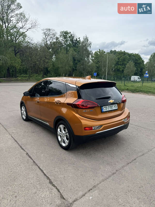 Хэтчбек Chevrolet Bolt EV 2017 в Киеве