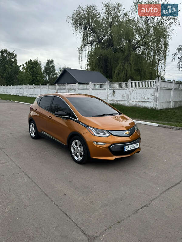 Хэтчбек Chevrolet Bolt EV 2017 в Киеве