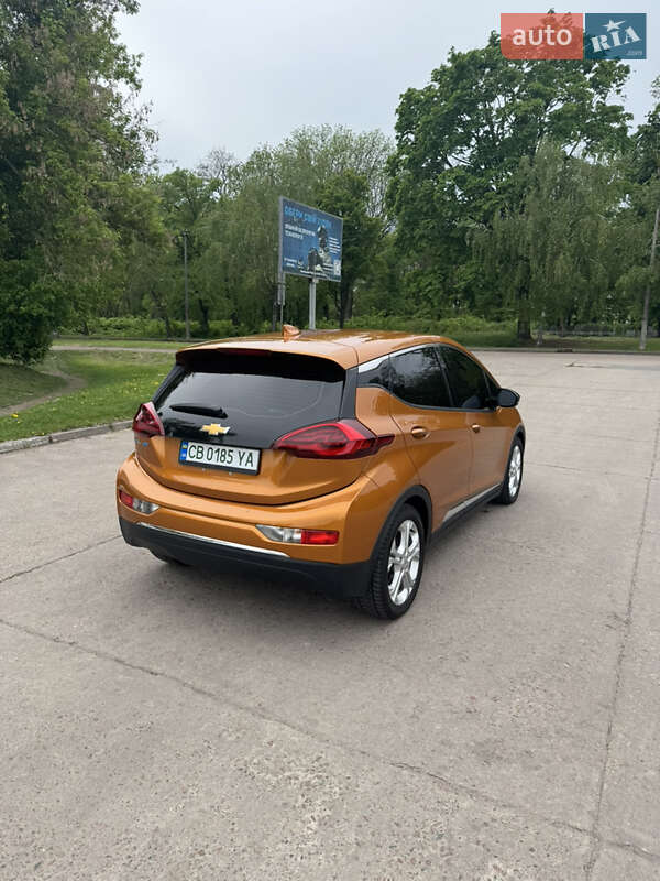 Хэтчбек Chevrolet Bolt EV 2017 в Киеве