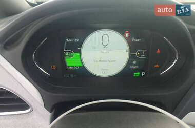 Хэтчбек Chevrolet Bolt EV 2018 в 