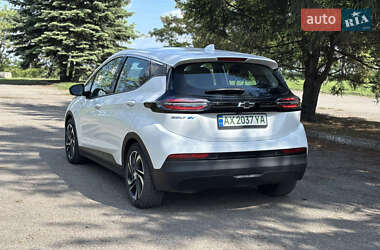 Хэтчбек Chevrolet Bolt EV 2021 в 