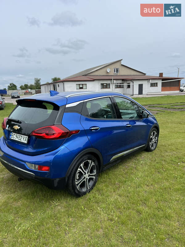 Хэтчбек Chevrolet Bolt EV 2017 в Сокале