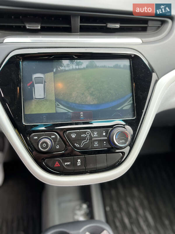 Хэтчбек Chevrolet Bolt EV 2017 в Сокале
