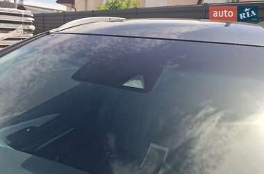 Хэтчбек Chevrolet Bolt EV 2017 в 