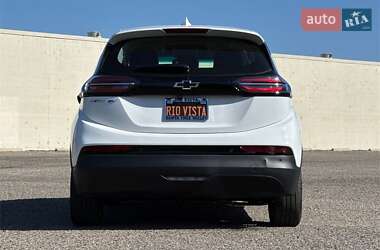 Хэтчбек Chevrolet Bolt EV 2024 в 