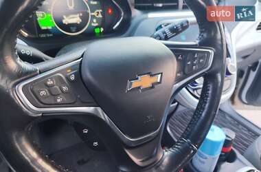 Хэтчбек Chevrolet Bolt EV 2018 в 