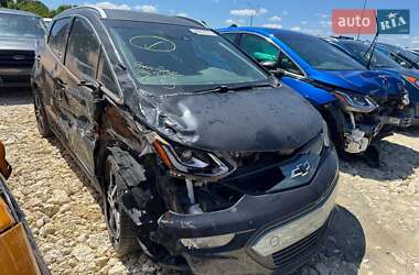 Хетчбек Chevrolet Bolt EV 2017 в 