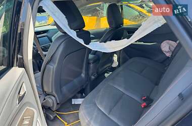 Хетчбек Chevrolet Bolt EV 2017 в 