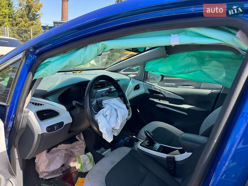 Хетчбек Chevrolet Bolt EV 2018 в Львові