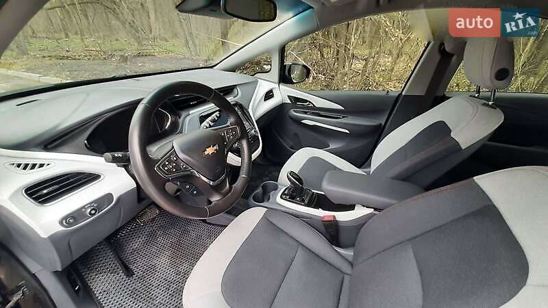 Хетчбек Chevrolet Bolt EV 2018 в Львові