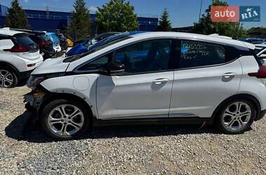 Хэтчбек Chevrolet Bolt EV 2018 в 
