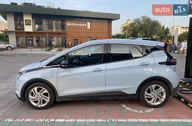 Хэтчбек Chevrolet Bolt EV 2023 в 