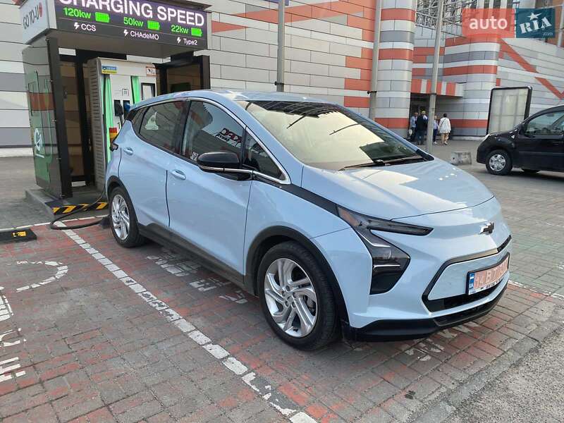 Хэтчбек Chevrolet Bolt EV 2023 в Львове