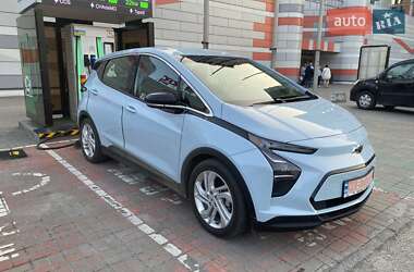 Хэтчбек Chevrolet Bolt EV 2023 в 
