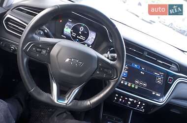 Хэтчбек Chevrolet Bolt EV 2023 в 