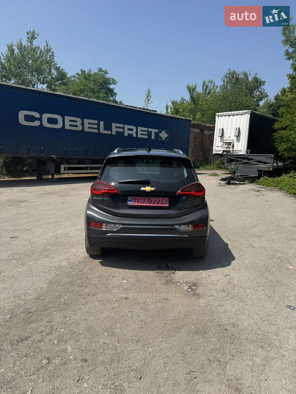 Хетчбек Chevrolet Bolt EV 2017 в Тернополі