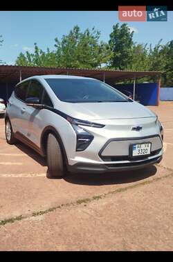 Хэтчбек Chevrolet Bolt EV 2023 в 