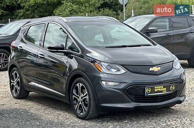 Хэтчбек Chevrolet Bolt EV 2021 в 