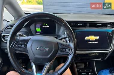 Хэтчбек Chevrolet Bolt EV 2023 в 