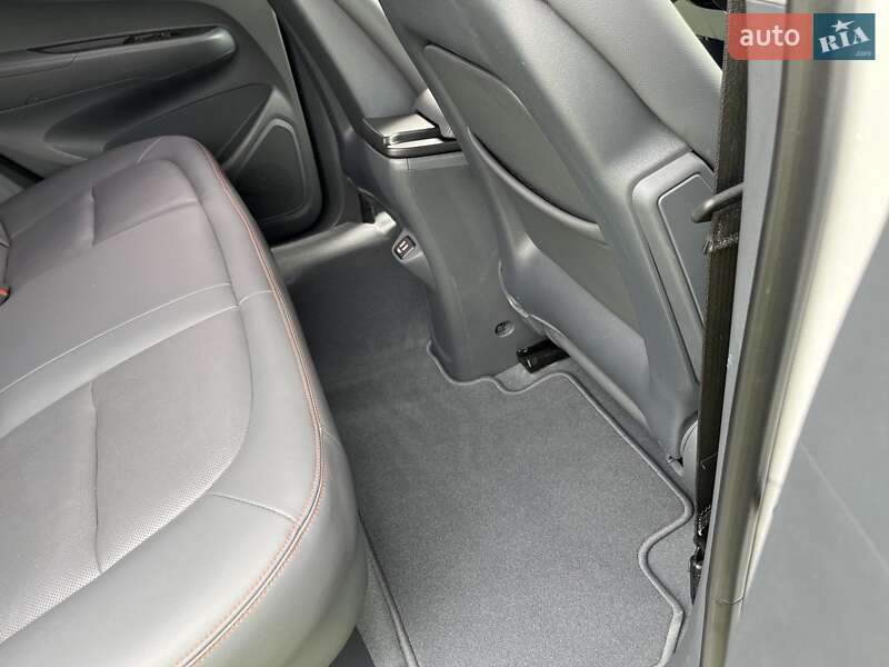Хэтчбек Chevrolet Bolt EV 2019 в Львове