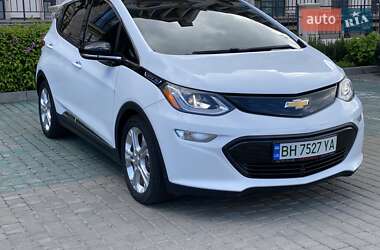 Хэтчбек Chevrolet Bolt EV 2017 в 