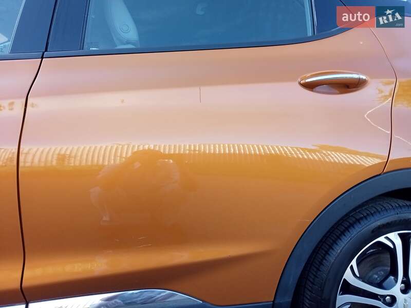 Хэтчбек Chevrolet Bolt EV 2017 в Ужгороде