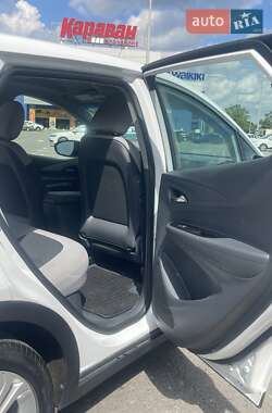 Хэтчбек Chevrolet Bolt EV 2017 в 