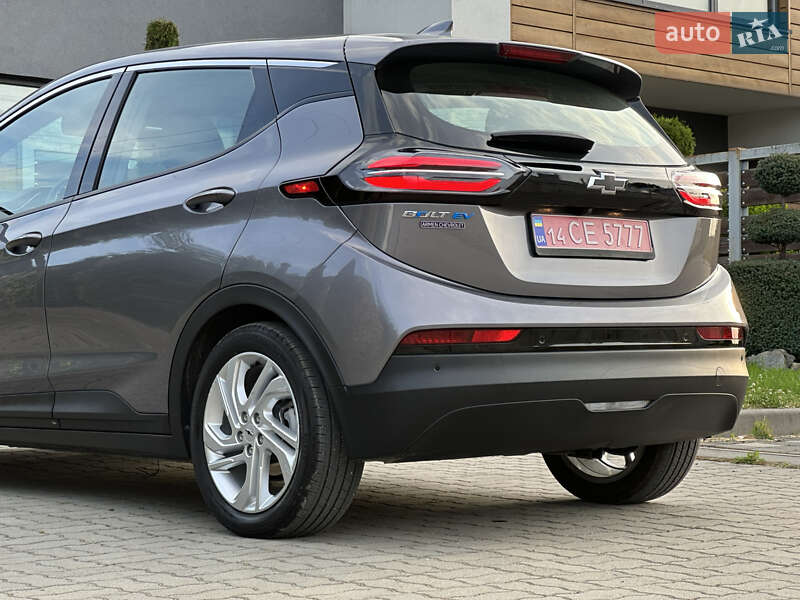 Хетчбек Chevrolet Bolt EV 2023 в Стрию фото 50 Хетчбек Chevrolet Bolt EV 2023 в Стрию