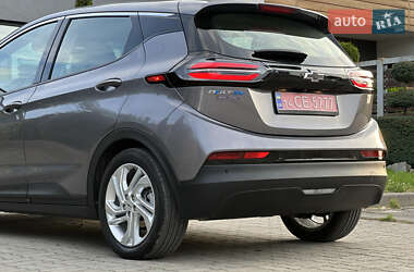 Хэтчбек Chevrolet Bolt EV 2023 в 