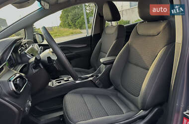 Хэтчбек Chevrolet Bolt EV 2023 в 