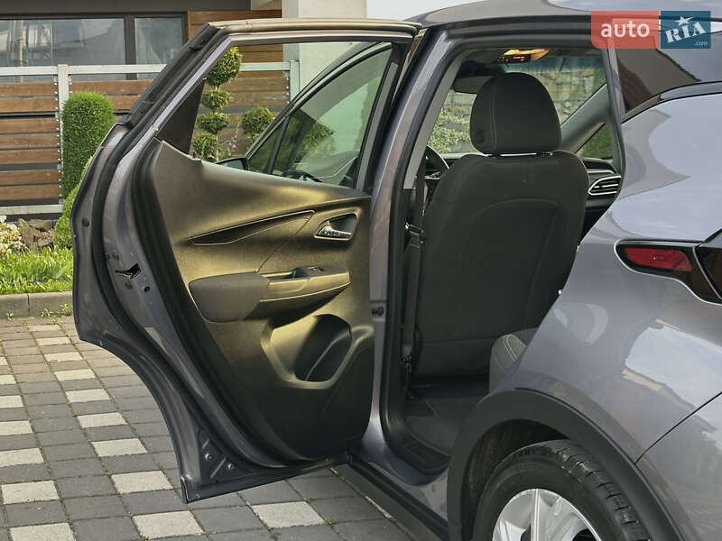 Хетчбек Chevrolet Bolt EV 2023 в Стрию фото 77 Хетчбек Chevrolet Bolt EV 2023 в Стрию