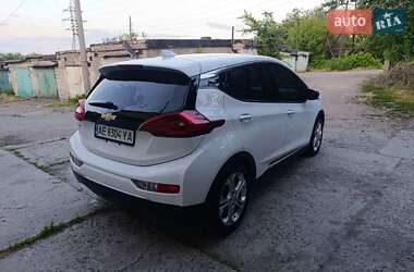 Хэтчбек Chevrolet Bolt EV 2018 в 