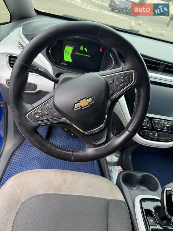 Хэтчбек Chevrolet Bolt EV 2016 в Киеве