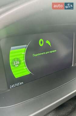 Хэтчбек Chevrolet Bolt EV 2016 в 
