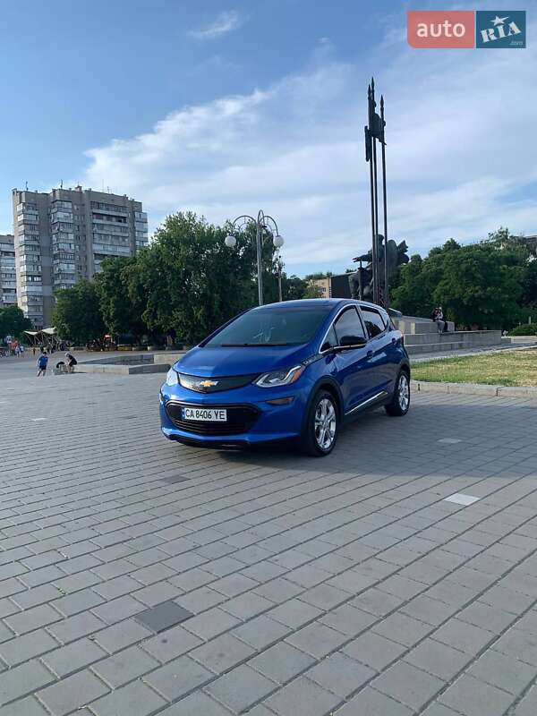 Хетчбек Chevrolet Bolt EV 2017 в Черкасах